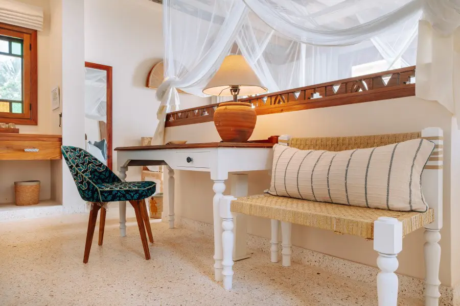 matemwe-attitude-beachfront-villa-desk