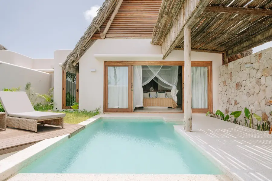 matemwe-attitude-deluxe-villa-pool