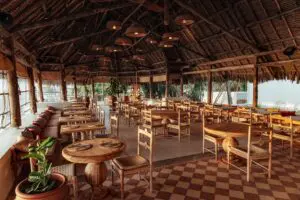 Resturant dining awaits.