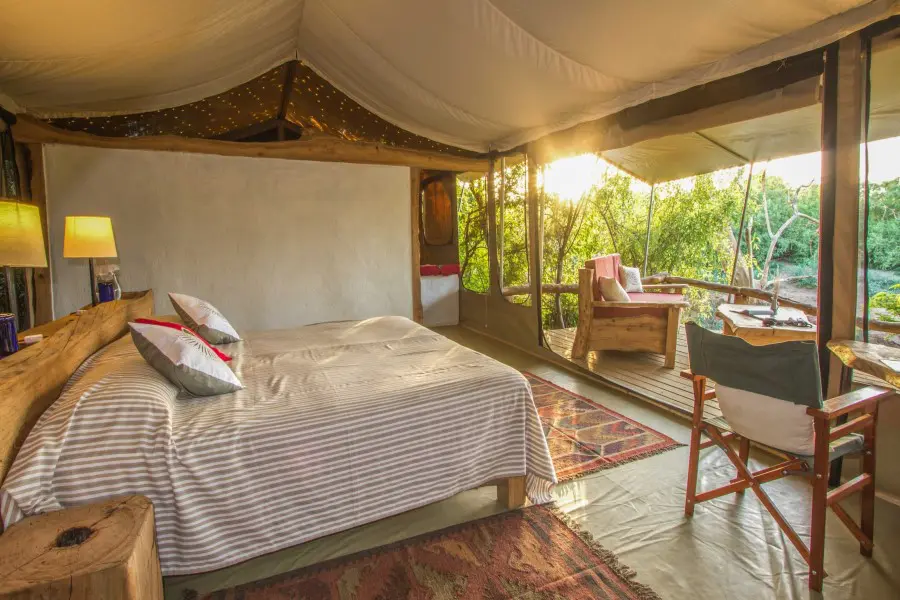 shompole-wilderness-double-bed-tent-interior-2