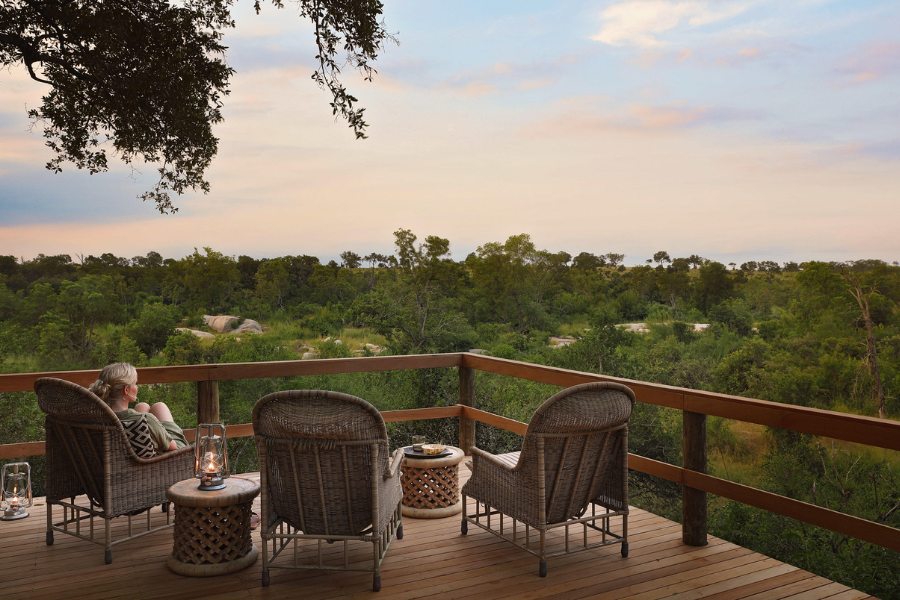Sweeping views across the green Sand River and the surrounding Sabi Sands bushveld | Go2Africa