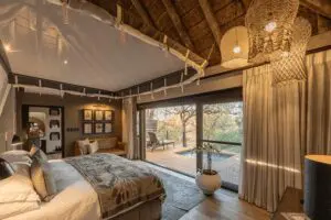 Private game reserves offer boutique lodges with a focus on comfort | Simbambili Game Lodge
