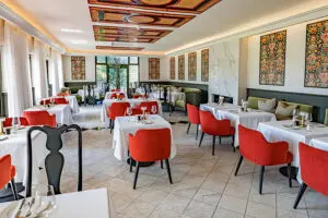 Veld & Vine on-site bistro.