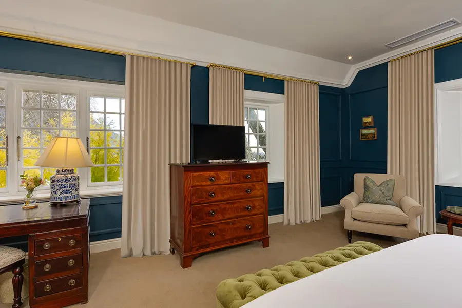 the-claremont-boutique-hotel-cape-town-room-1-deluxe-4