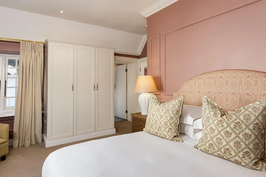 the-claremont-boutique-hotel-cape-town-room-4-classic-6