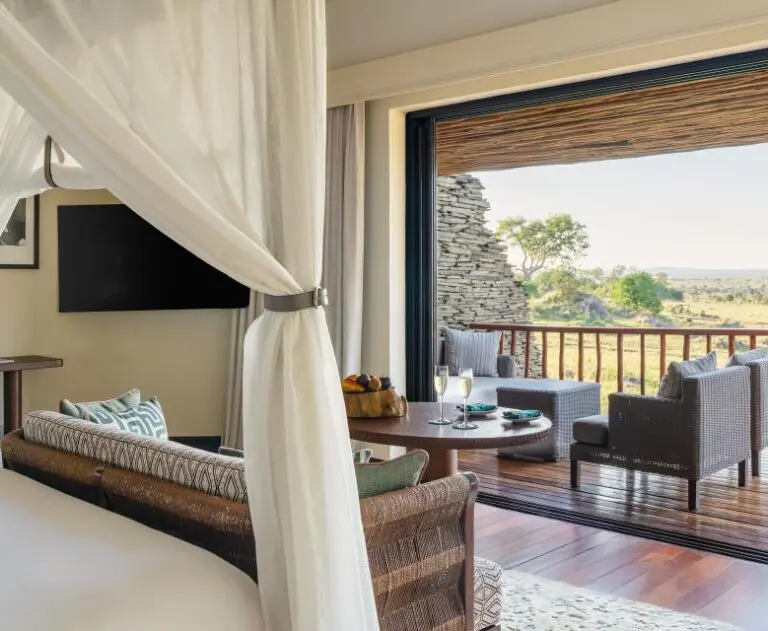 Wake up to the sights and sounds of the bush.