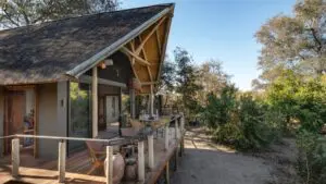 Stay in private bush villas. 
